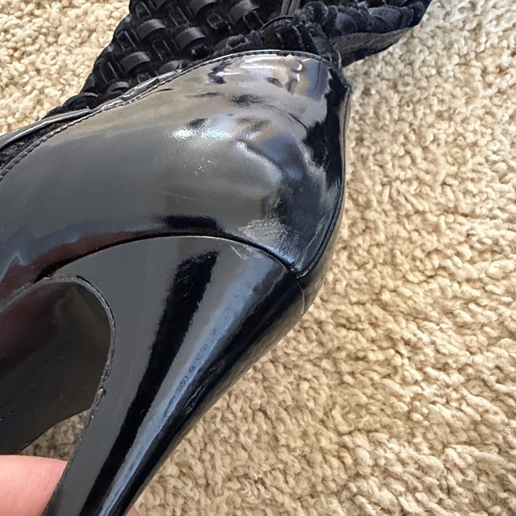 Vintage Versace Black Textured & Patent Heeled Boots Size 39 - Picture 6 of 7